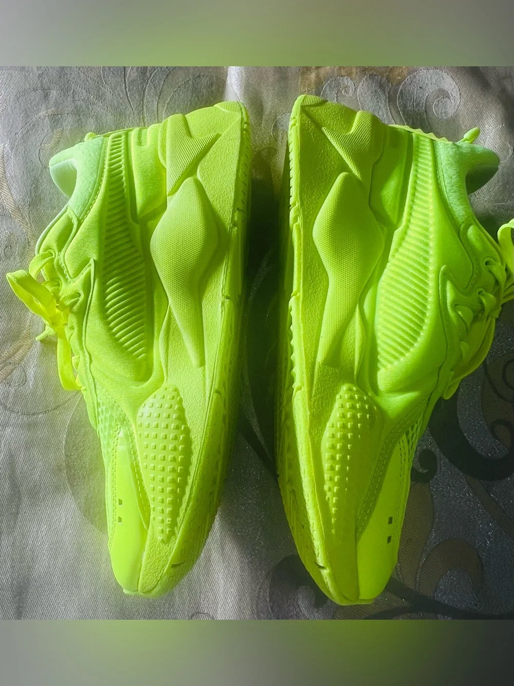 Puma RS-X Yellow Alert Neon Sneakers Womens Size 6.5 Chunky Running Shoes